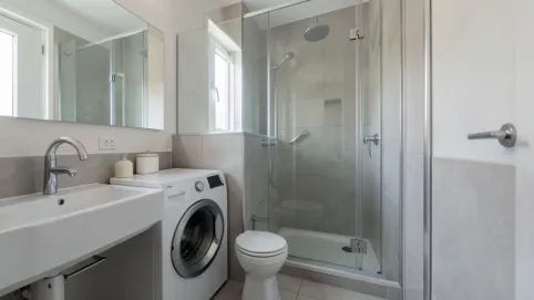 Mała łazienka w bloku 2m2